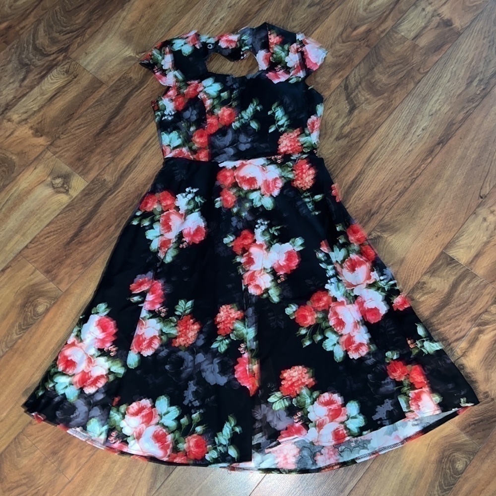 𝅺oye Vintage Inspired Black Floral Dress Large